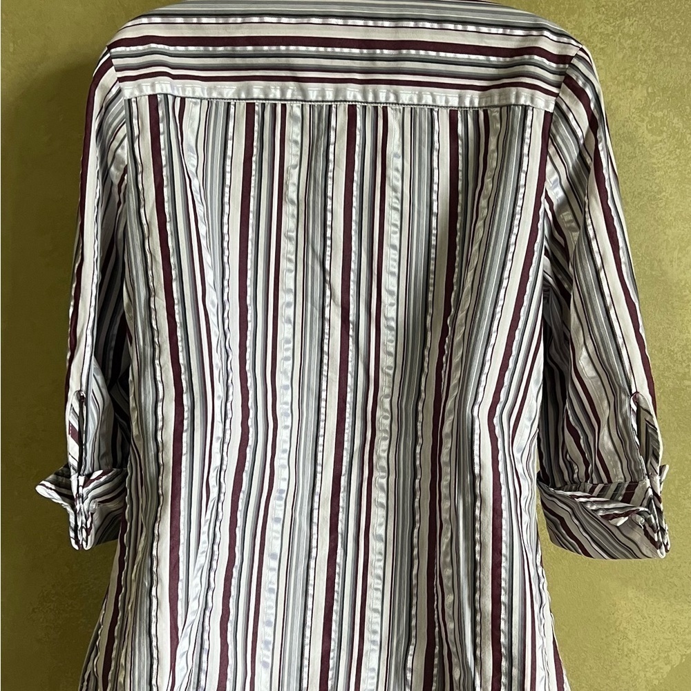 Gitano Button Down Women’s Blouse - image 2